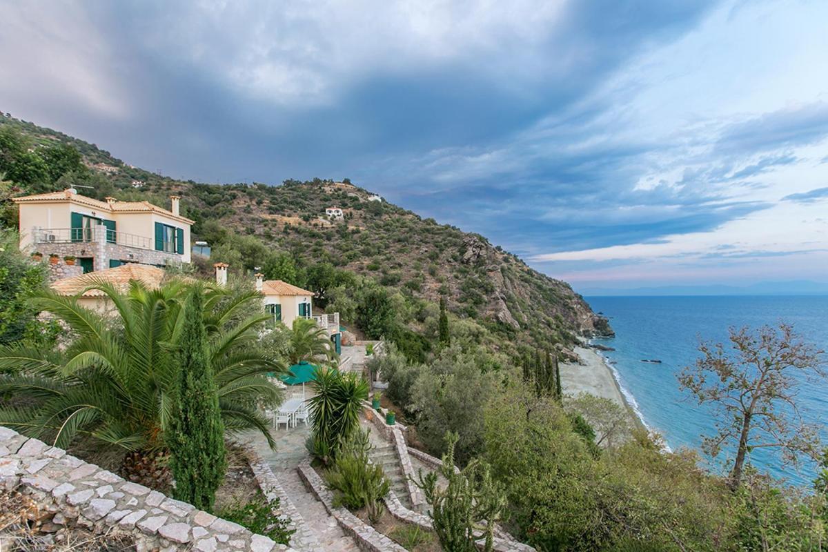 Kissakas Villas Λεωνίδιο Εξωτερικό φωτογραφία