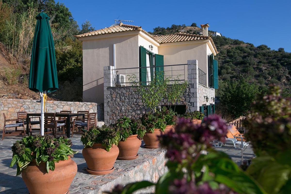Kissakas Villas Λεωνίδιο Εξωτερικό φωτογραφία