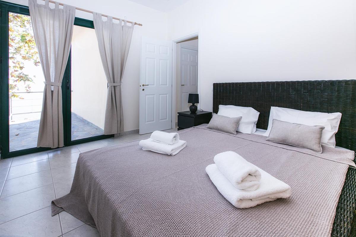 Kissakas Villas Λεωνίδιο Εξωτερικό φωτογραφία